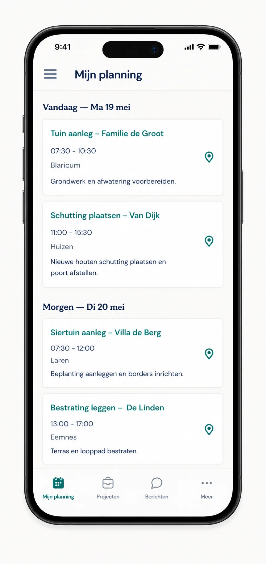 Concept van Mijn planning op mobiel met werk voor vandaag en morgen, tijden, locaties en korte werkomschrijvingen
